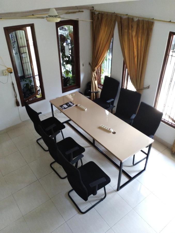 Gorga Hostel Yogyakarta Esterno foto