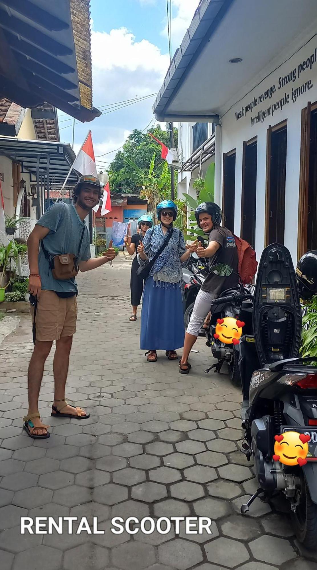Gorga Hostel Yogyakarta Esterno foto
